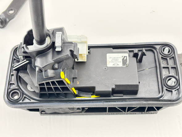 2007-2015 Mini Cooper S R56 R57 Automatic Shifter Base w/ Cable / 85K R2034