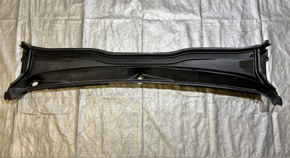 2016-2023 Toyota Tacoma OEM Windshield Wiper Cowl Trim Panel /   TC005