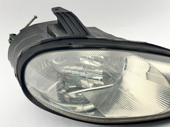 1999-2000 Mazda Miata Passenger Side Headlight  /   NB277