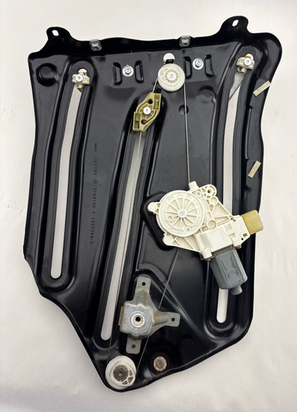 2015-2020 F83 BMW M4 Convertible Driver Side Rear Quarter Window Regulator / Motor /   F8M07