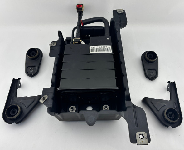 2015-2020 Ford Mustang GT S550 Charcoal Canister Fuel Vapor EVAP / USED / 88K FM017