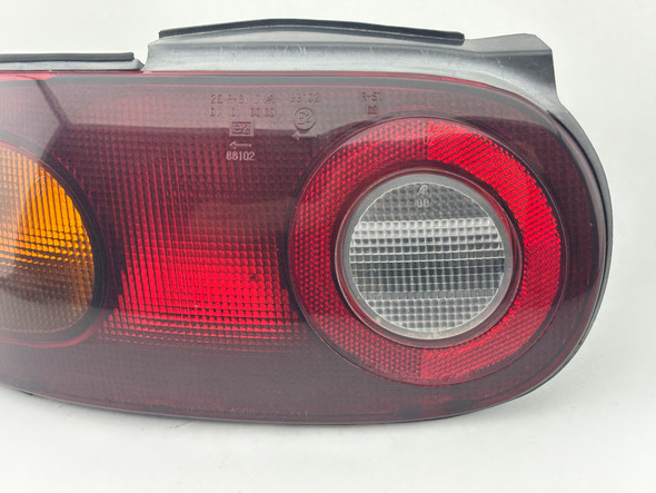 1990-1997 Mazda Miata Driver Side Tail Light / OEM /   NA118