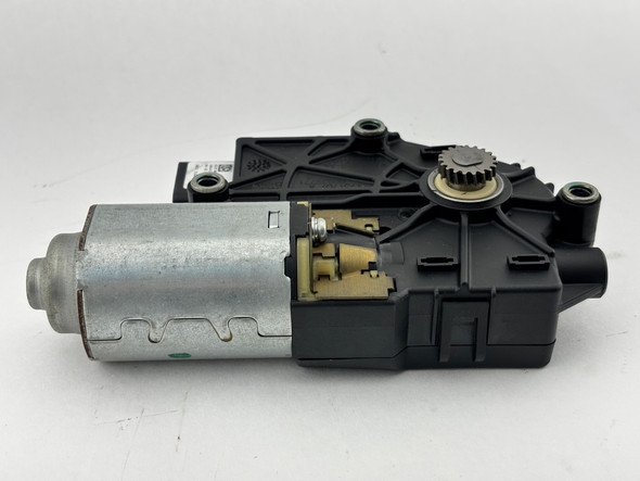 20102-2016 Hyundai Genesis Coupe OEM Sunroof Motor /   HG034