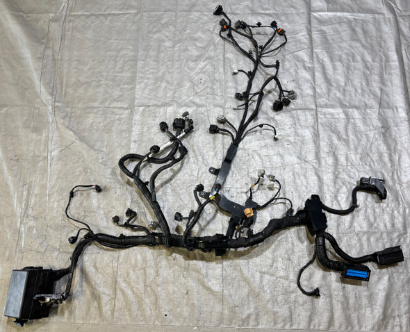 2013 Hyundai Genesis Coupe 3.8 Engine Wiring Harness Fuse Box / 914702M080 /   HG034