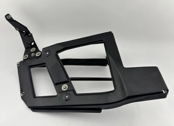 2006-2009 Pontiac Solstice 2.4l Driver Front Bumper Mounting Bracket / Brace  /   PS077