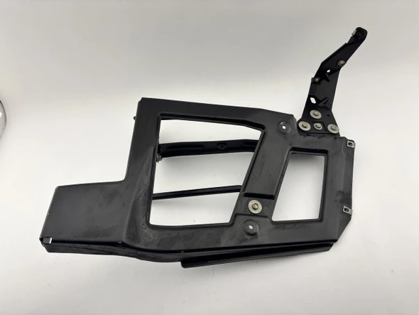 2006-2009 Pontiac Solstice 2.4l Passenger Front Bumper Mounting Bracket / Brace  /   PS077
