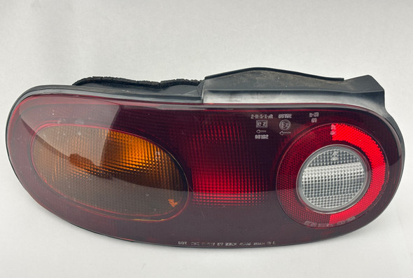 1990-1997 Mazda Miata Driver Side Tail Light / OEM /   NA120