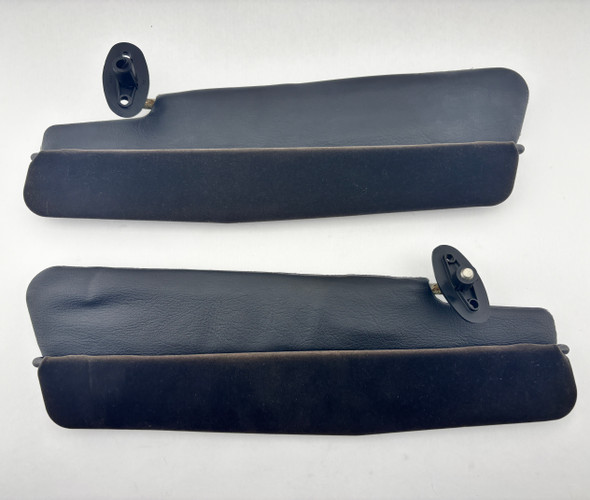 1990-1993 Mazda Miata OEM Folding Sun Visors / Pair / Fits 1990-2005 /   NA120