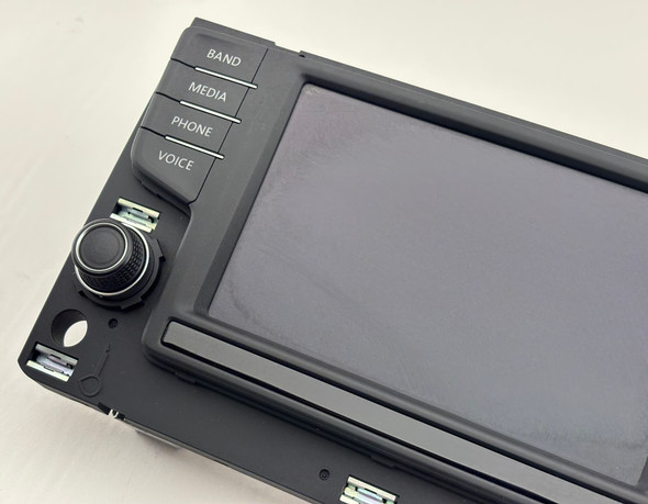 2016-2019 Volkswagen MK7 Golf R GTI Navigation Display Unit / Radio Controls / 5GM919605 /   M7R12