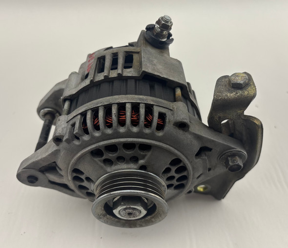 1999-2000 Mazda Miata OEM Alternator w/ Pulley  / 107K NB280