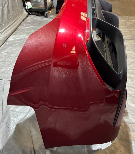 2017-2021 Alfa Romeo Giulia Quadrifoglio OEM Rear Bumper Cover w/ Diffuser / Rosso Competizione   AG007