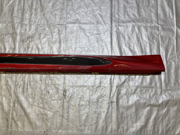 2017-2024 Alfa Romeo Giulia Quadrifoglio Passenger Side Skirt Rocker Panel w/ Carbon Fiber Trim / Rosso Competizione   AG007