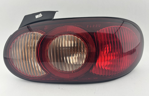 1999-2000 Mazda Miata Passenger Tail Light  /   NB281