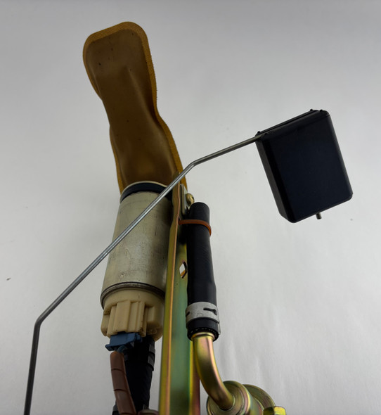 2001-2005 Mazda Miata OEM Fuel Pump Hanger Assembly  / 86K NB281