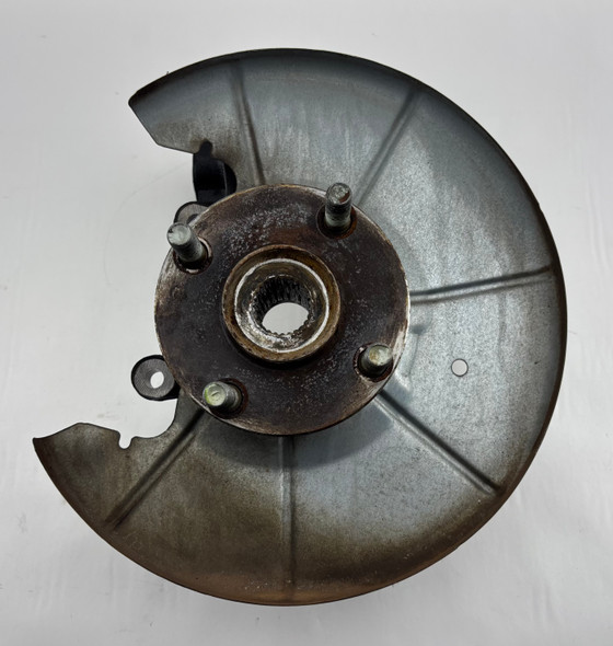 2003-2005 Mazda Miata Driver Rear Spindle / Hub / NON-ABS /   NB281
