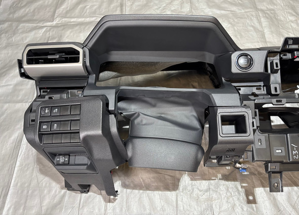 2024-2026 Toyota Tacoma SR5 OEM Dashboard Panel w/ Passenger Airbag SRS (8" Display) /   TC202