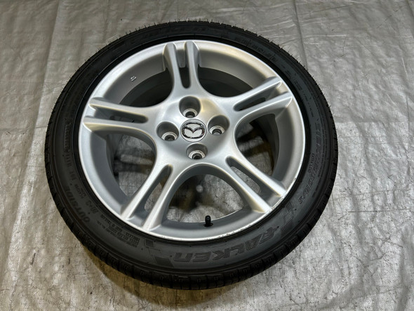 2004-2005 Mazda Miata 16x6.5" OEM Wheel Rim w/ Tire / Single / NB281