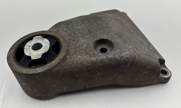2006-2007 Pontiac Solstice Differential Mounting Bracket /   PS073
