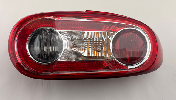 2009-2015 Mazda Mx5 Miata Passenger Tail Light *Burn Mark* /   NC113