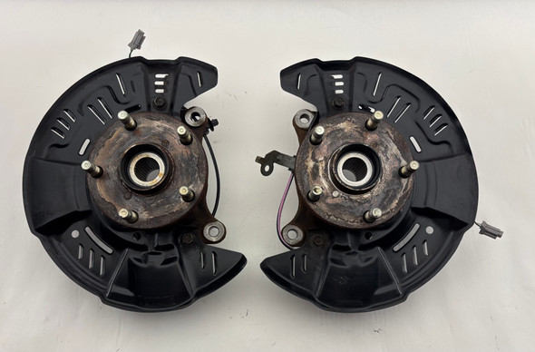 2022-2024 Subaru WRX OEM Front Knuckles / Hubs / Driver & Passenger /   SW007