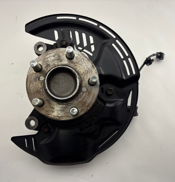 2013-2020 Scion FRS / Subaru BRZ / Toyota 86 OEM Front Knuckles / Hubs / Driver & Passenger / 62K FB055