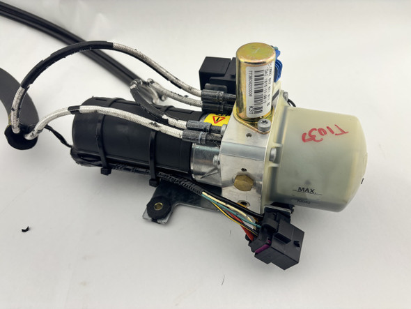 2001-2006 Audi TT Convertible Top Hydraulic Pump w/ Lines / Cylinder /   T1037