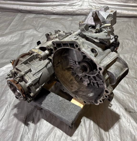 2003-2006 Audi TT Quattro AWD 225hp 6 Speed Manual Transmission / FZL / 67K T1037