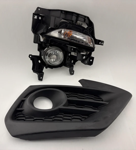 2017-2020 Fiat 124 Spider Passenger Fog Light w/ Surround /   FD034