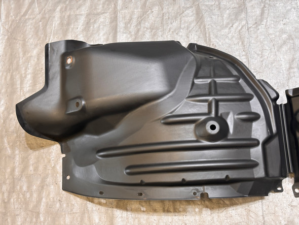 2017-2020 Fiat 124 Spider Passenger Side Fender Splash shield / Fender Liner   /   FD034