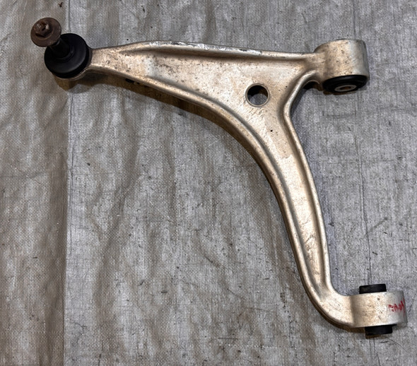 2017-2020 Fiat 124 Spider Front Control Arm Set / 102K FD034