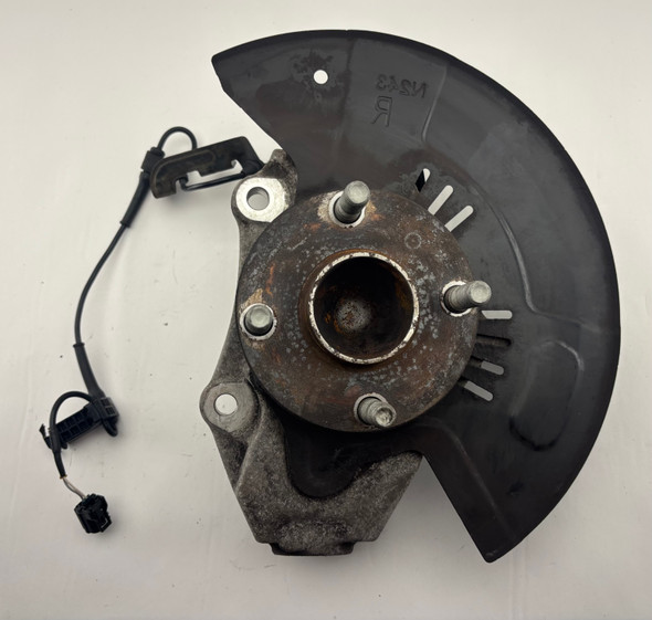 2017-2020 Fiat 124 Spider Passenger Front Spindle / Hub Assembly / 102K FD034