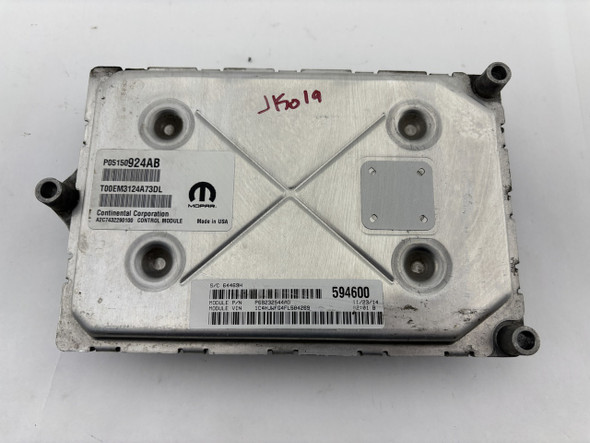 2015 Jeep Wrangler JK Engine Control Module ECU / P05150924ab /   JK019