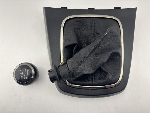 2010-2012 Hyundai Genesis Coupe OEM Manual Shift Knob w/ Boot /   HG035