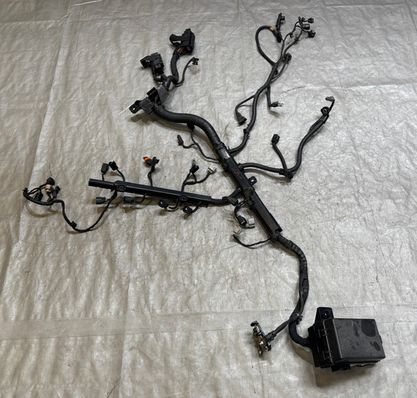 2011 Hyundai Genesis Coupe 2.0T Engine Wiring Harness Fuse Box / 91400-2M100 /   HG035