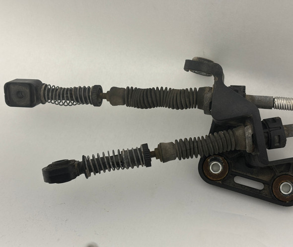 2015-2019 Volkswagen MK7 Golf R / GTI 6 Speed Manual Shifter Base w/ Cables  /   M7R14