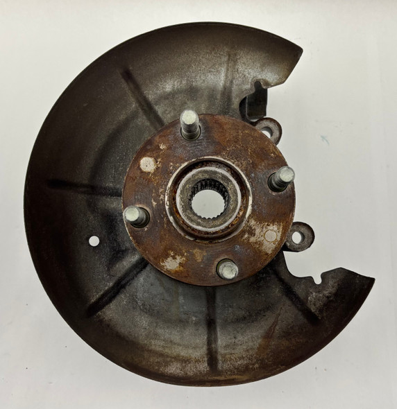 1999-2002 Mazda Miata Passenger Rear Spindle Hub / 115k /  NB285