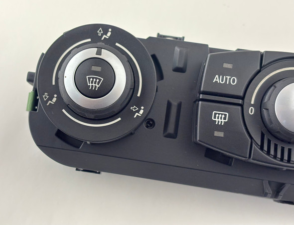 2006-2008 E85 BMW Z4 Automatic Climate Control Module / 64117891041 /   Z4066