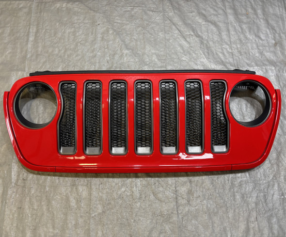 2018-2021 Jeep Wrangler JL OEM Grille Assembly / JL015