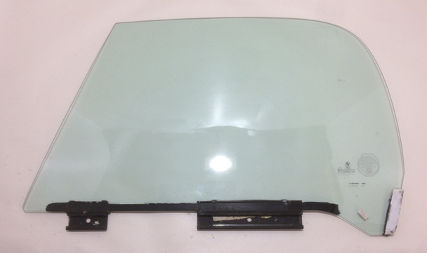 1996-2002 BMW E36/7 Z3 Roadster Driver Side Door Glass / OEM / Z3002 1996-2002 BMW E36/7 Z3 Roadster Driver Side Door Glass / OEM / Z3002