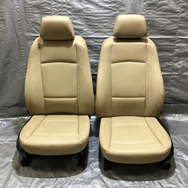 2008-2013 BMW 128i 135i Convertible Front Seats / Pair / Beige Leather / B1002