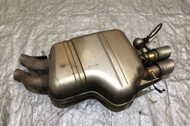 2012-2016 BMW E89 Z4 sDrive28i Exhaust Muffler w/ Tips / 103k / Z4904 2012-2016 BMW E89 Z4 sDrive28i Exhaust Muffler w/ Tips / 103k / Z4904
