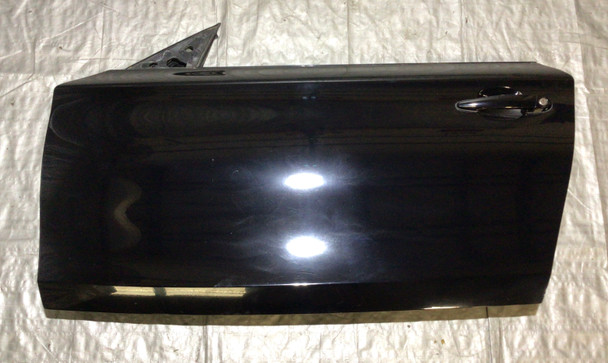 2008-2013 BMW 128i 135i Driver Door Shell Assembly / Black / B1008