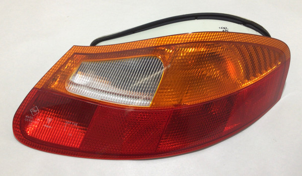 1997-2002 Porsche 986 Boxster Passenger Tail Light / Amber /   BX047