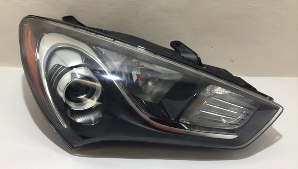 2013-2016 Hyundai Genesis Coupe Passenger Side Xenon HID Headlight / OEM / HG021