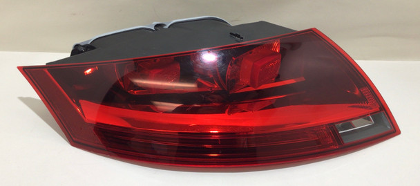 2008-2015 Audi TT Mk2 8J Smoked Driver Side Tail Light Assembly /   T2009