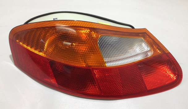 1997-2002 Porsche 986 Boxster Driver Tail Light / Amber /   BX051