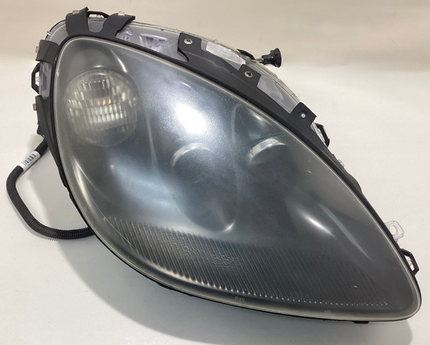 *DAMAGE* 2005-2013 Chevrolet Corvette C6 Passenger Side Xenon HID Headlight  /    C6015