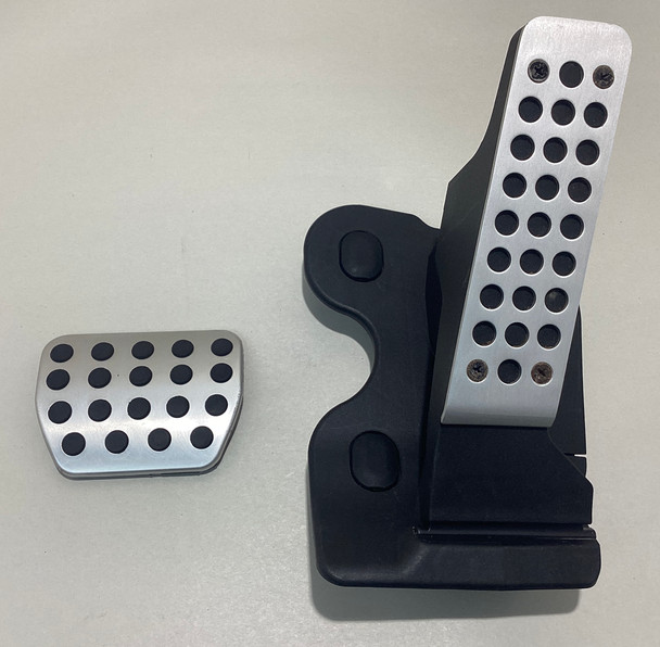2017-2020 Fiat 124 Spider Automatic Pedal Trim Set / OEM /   FD021