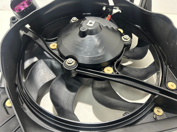 2013-2016 Porsche 981 Boxster Cayman 991 911 Driver Side Radiator Cooling Fan w/ Shroud / 59K BC205 2013-2016 Porsche 981 Boxster Cayman 991 911 Driver Side Radiator Cooling Fan w/ Shroud / 59K BC205