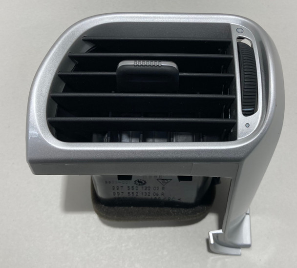 2005-2012 Porsche 997 911 Passenger Side AC Air Vent w/ Trim /   P7005